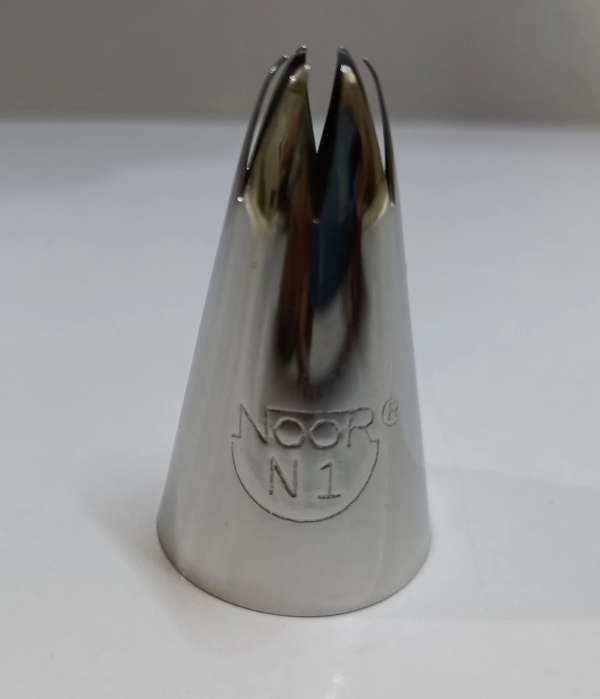 Big Nozzle No. N1 – Stainless Steel Piping Tip for Cake Decoration