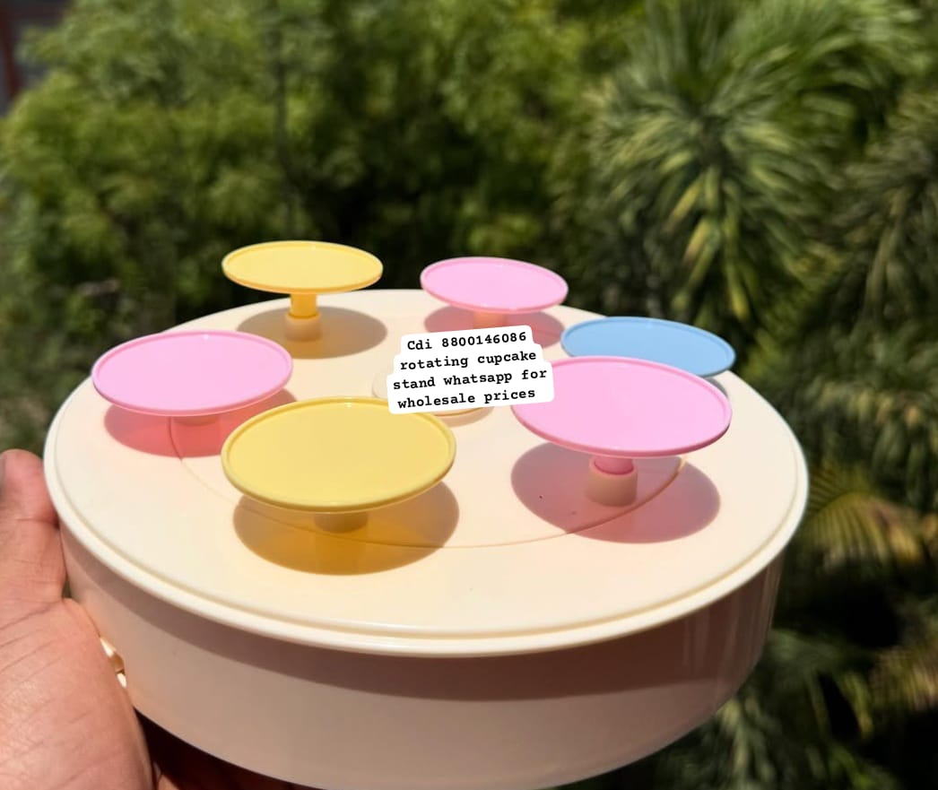 Cupcake Rotating Display Machine