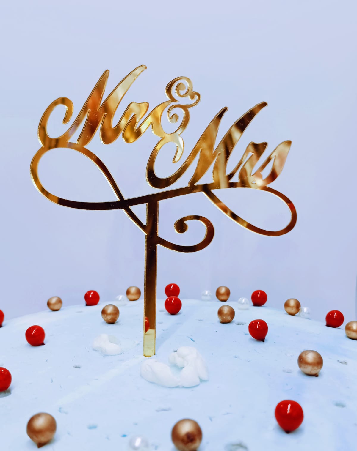 Mr & Mrs