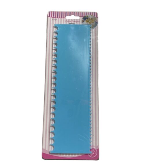 Plastic Cake Scraper – 25cm x 7cm - U-Shaped Edge Design for Perfect Textured Cakes