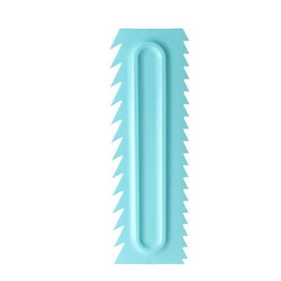 Sharp Triangle Edge Cake Scraper – Sharp, pointed ridges for a striking texture - 1 Piece